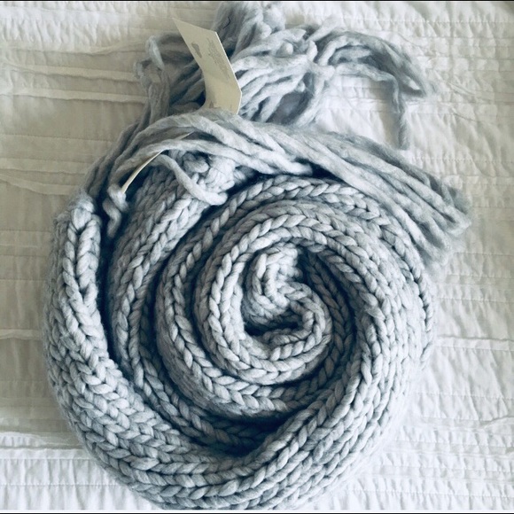 LOFT Accessories - Ann Taylor wool blend fringe scarf